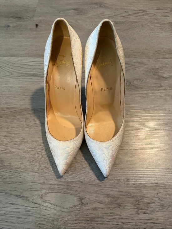 Christian Louboutin Shoes - Christian Louboutin Ivory Floral Embossed Pointed-Toe Pumps